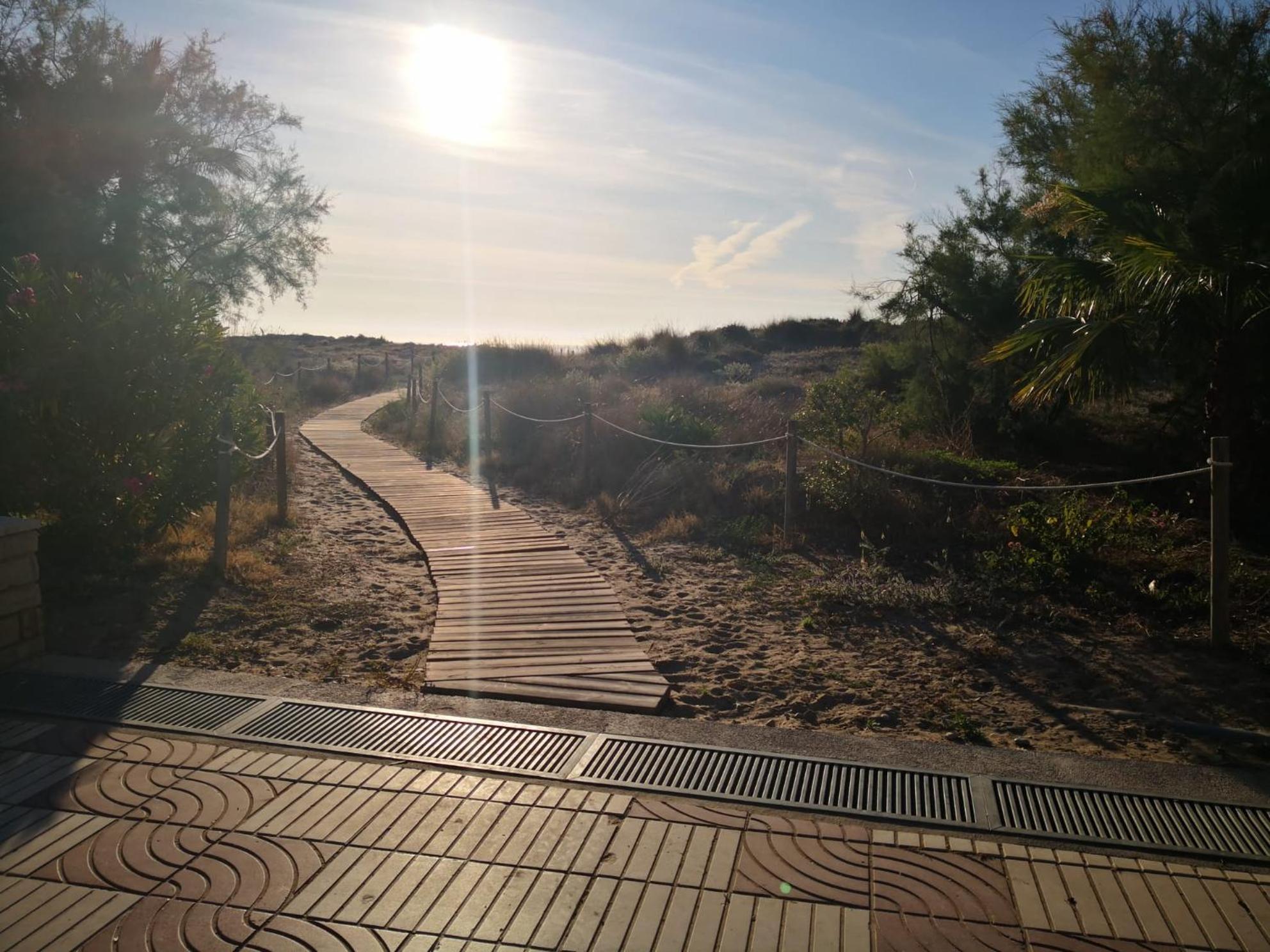 Sea View Apartment, First Line On The Beach, Remote Work 카넷드버렝구어 외부 사진