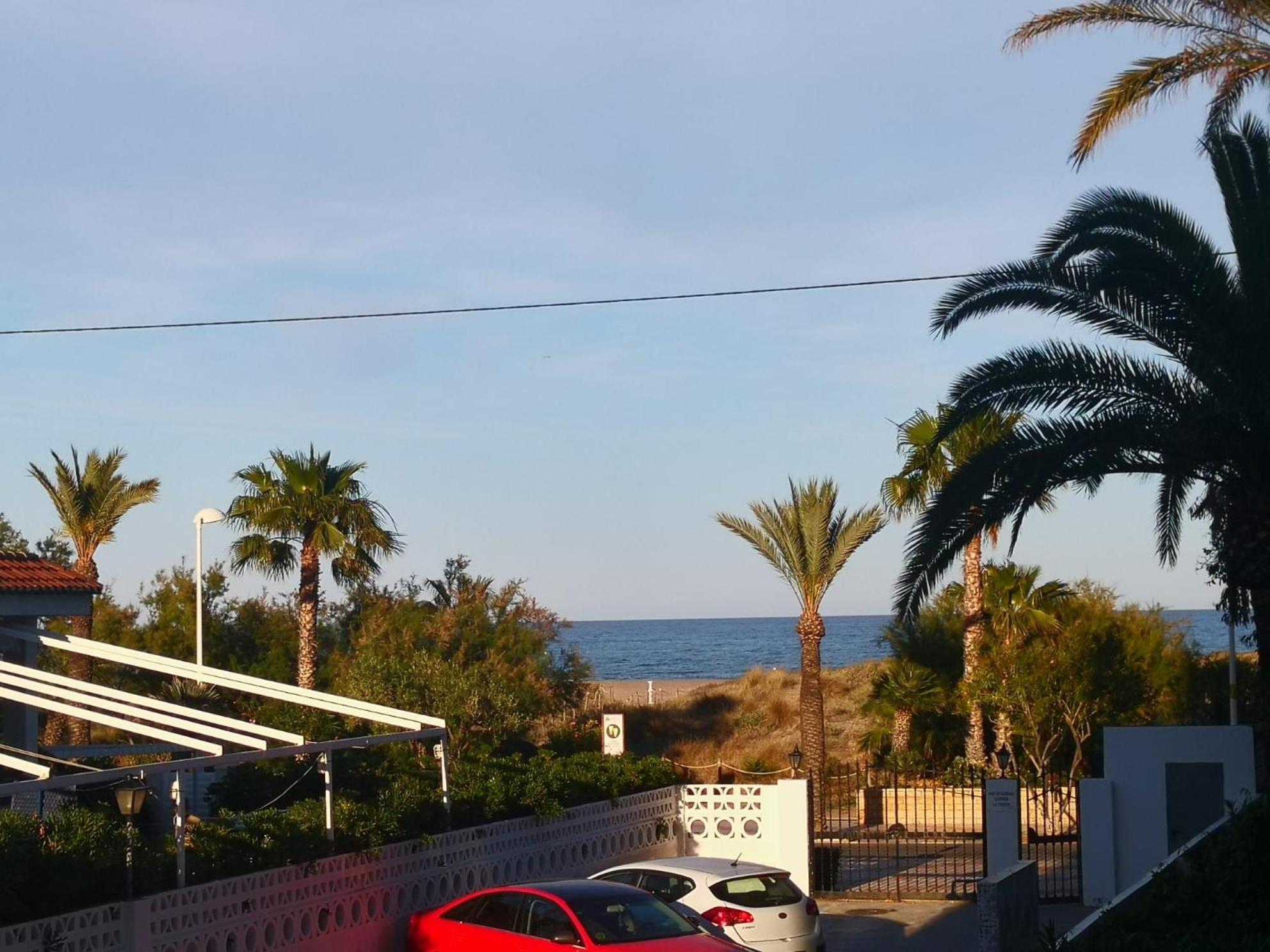 Sea View Apartment, First Line On The Beach, Remote Work 카넷드버렝구어 외부 사진